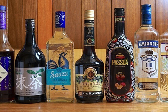 豊富なドリンクメニュー！カクテルから地酒まで